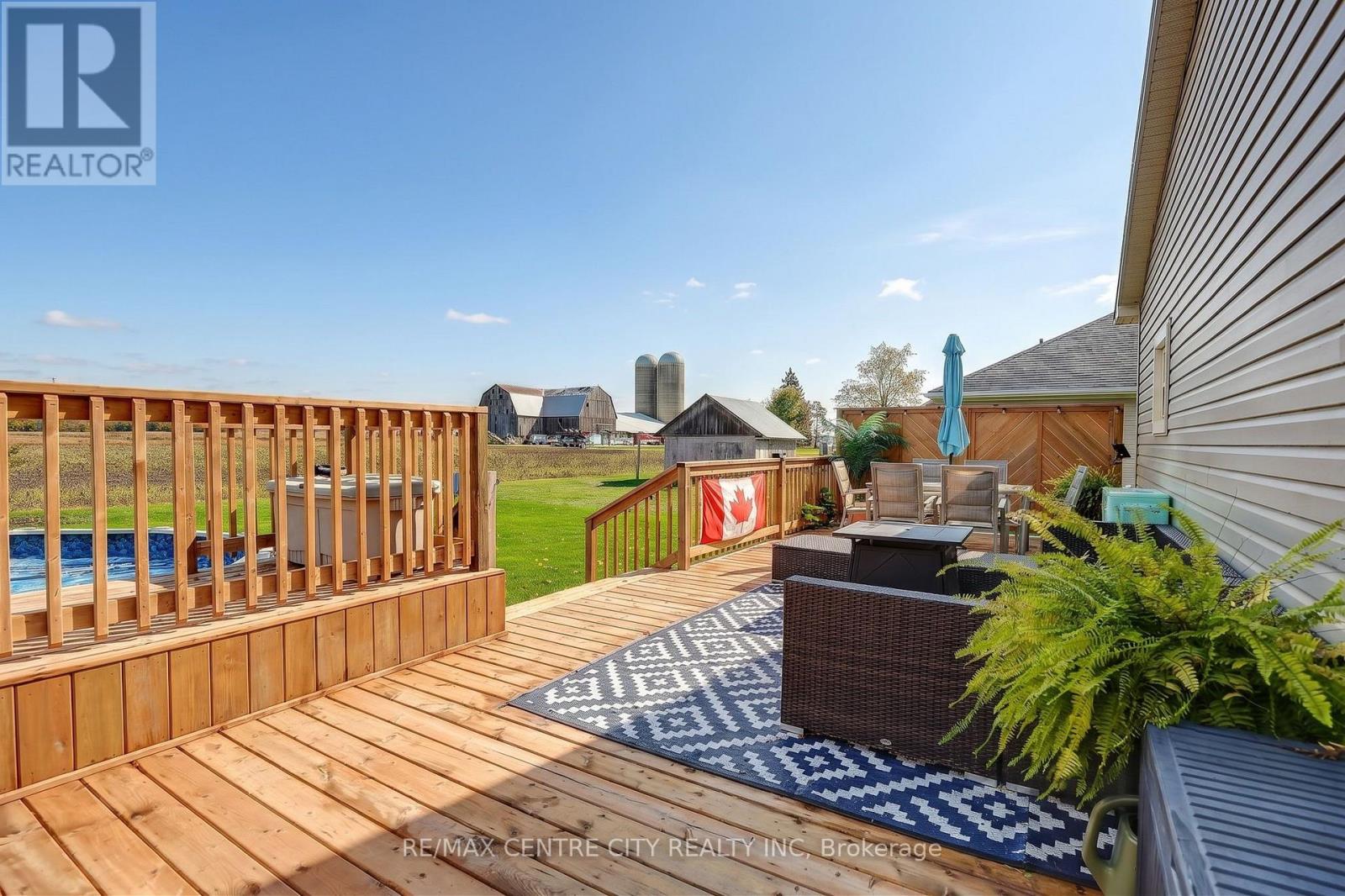 163547 Brownsville Road Property Photo 8