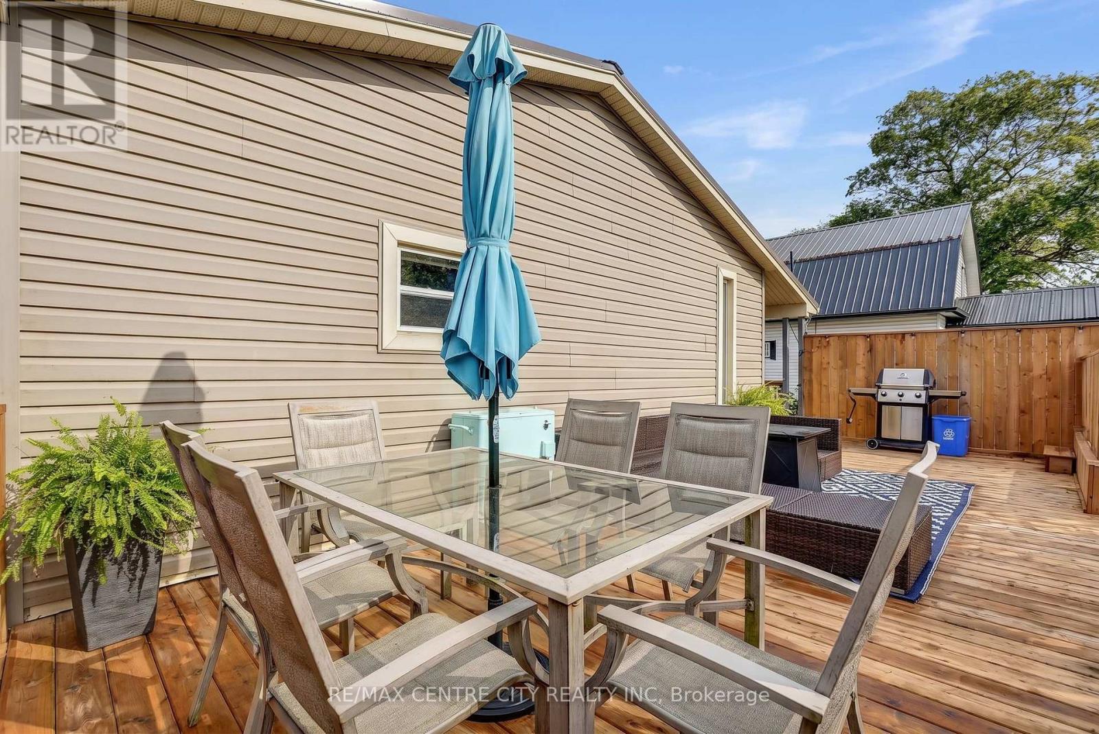 163547 Brownsville Road Property Photo 12