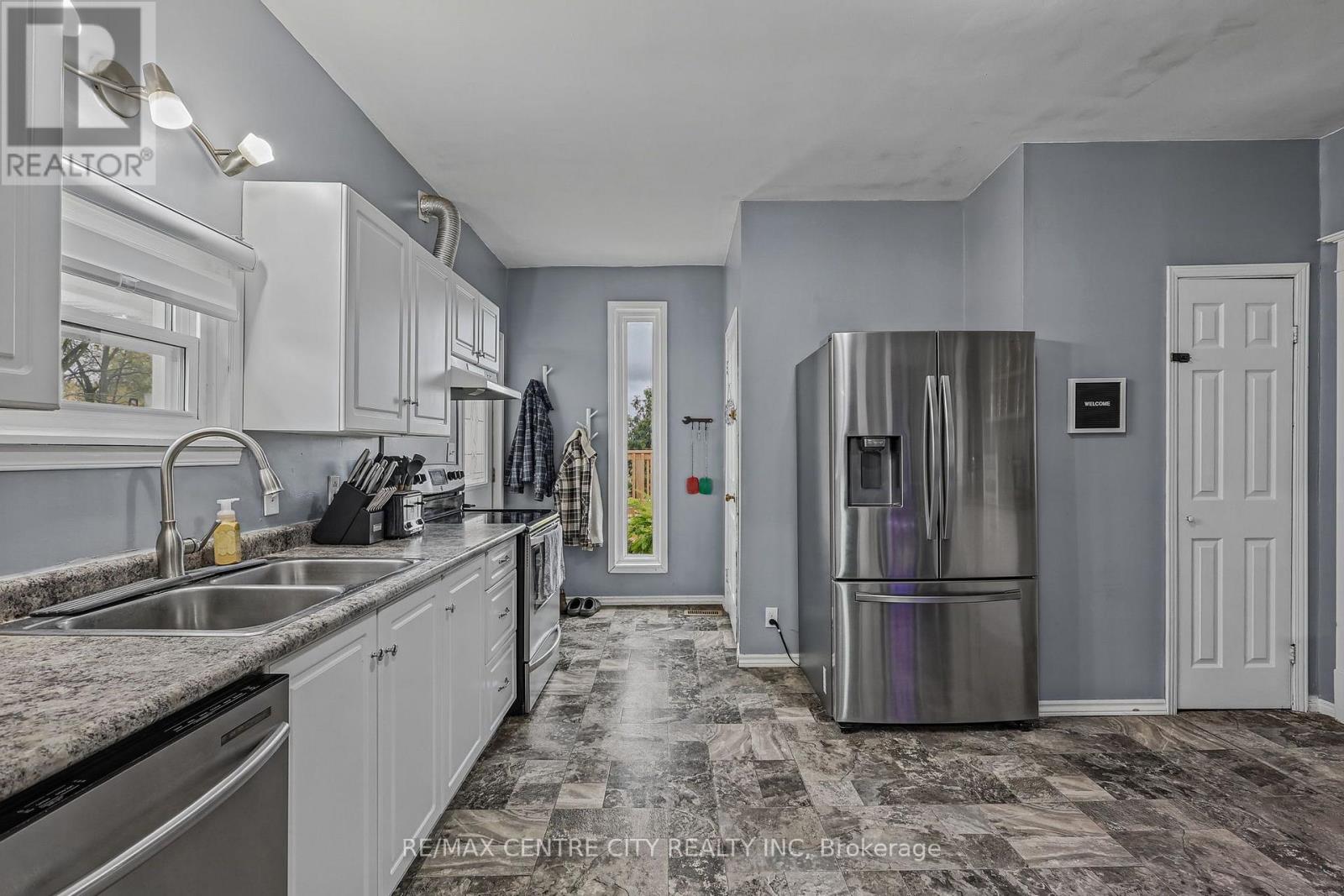 163547 Brownsville Road Property Photo 39