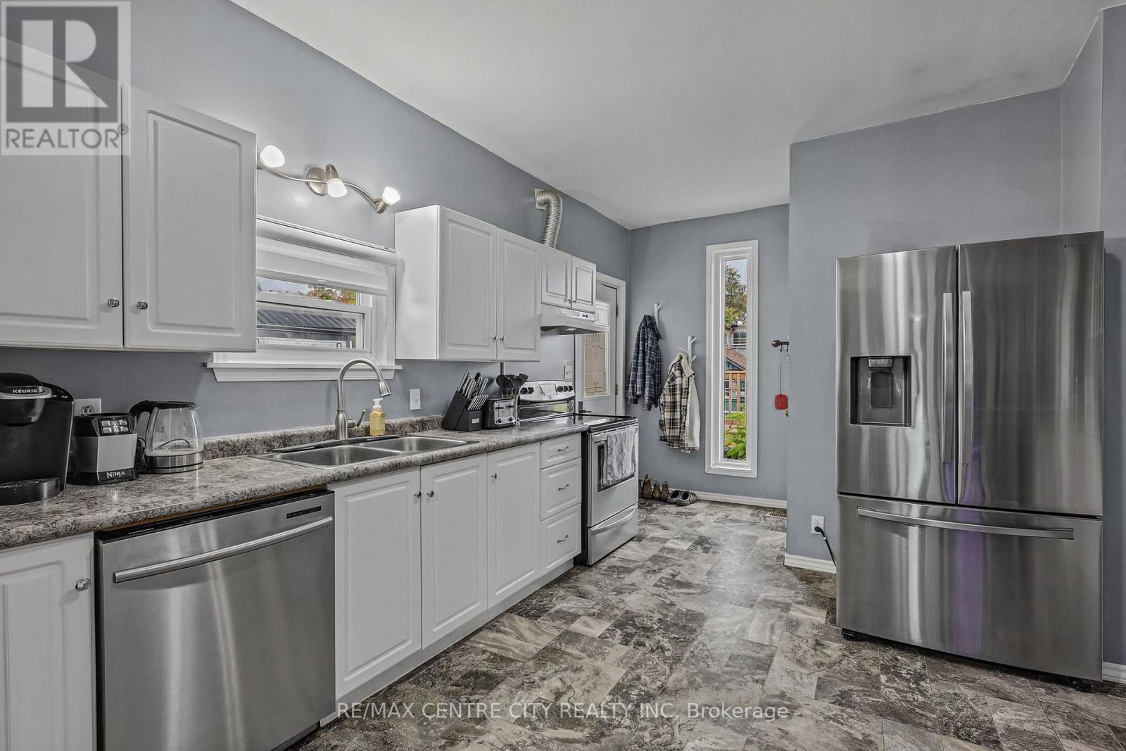163547 Brownsville Road Property Photo 40
