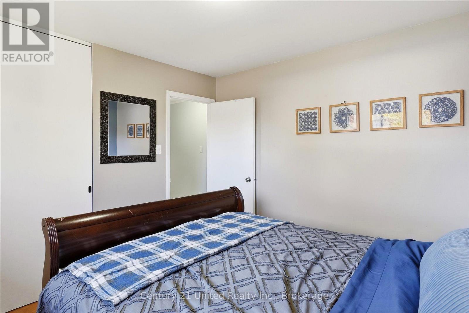 898 Sydenham Road Property Photo 21