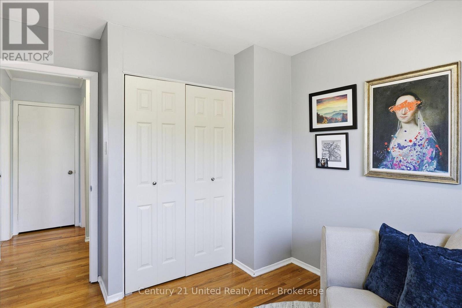 898 Sydenham Road Property Photo 28