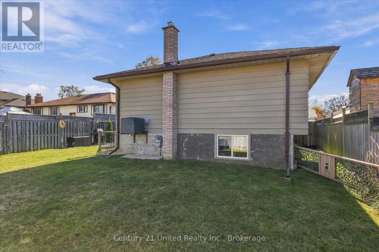 898 Sydenham Road Property Photo 43