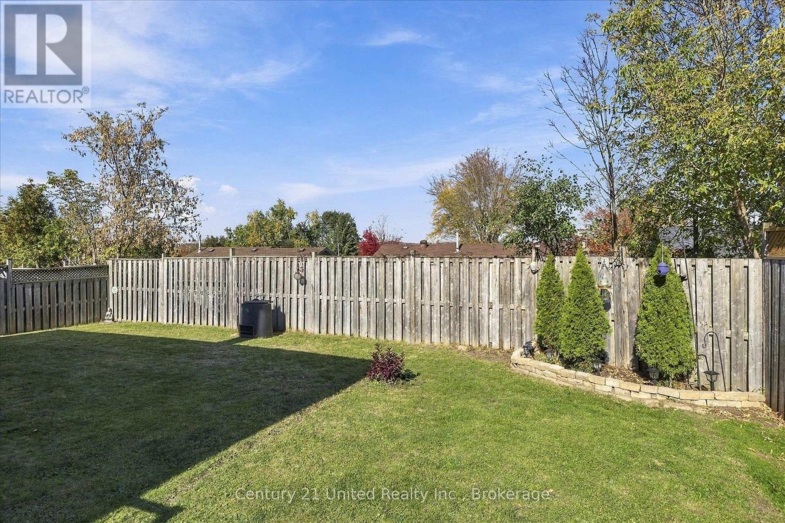 898 Sydenham Road Property Photo 44