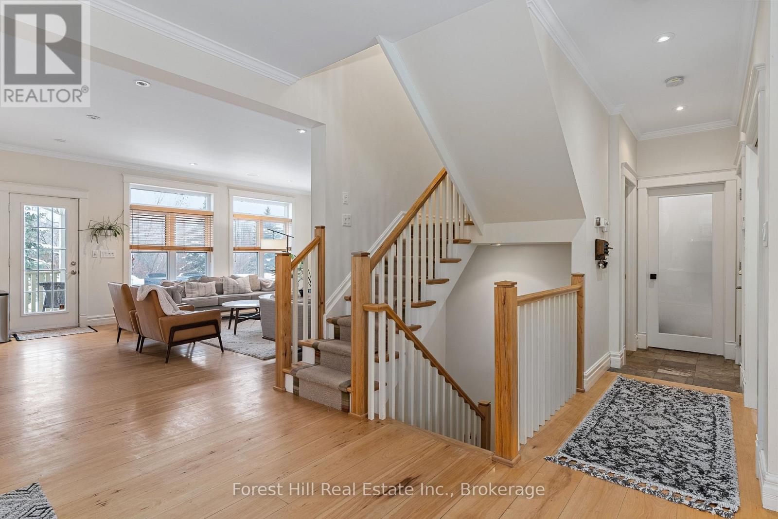 156 Snowbridge Way Property Photo 15