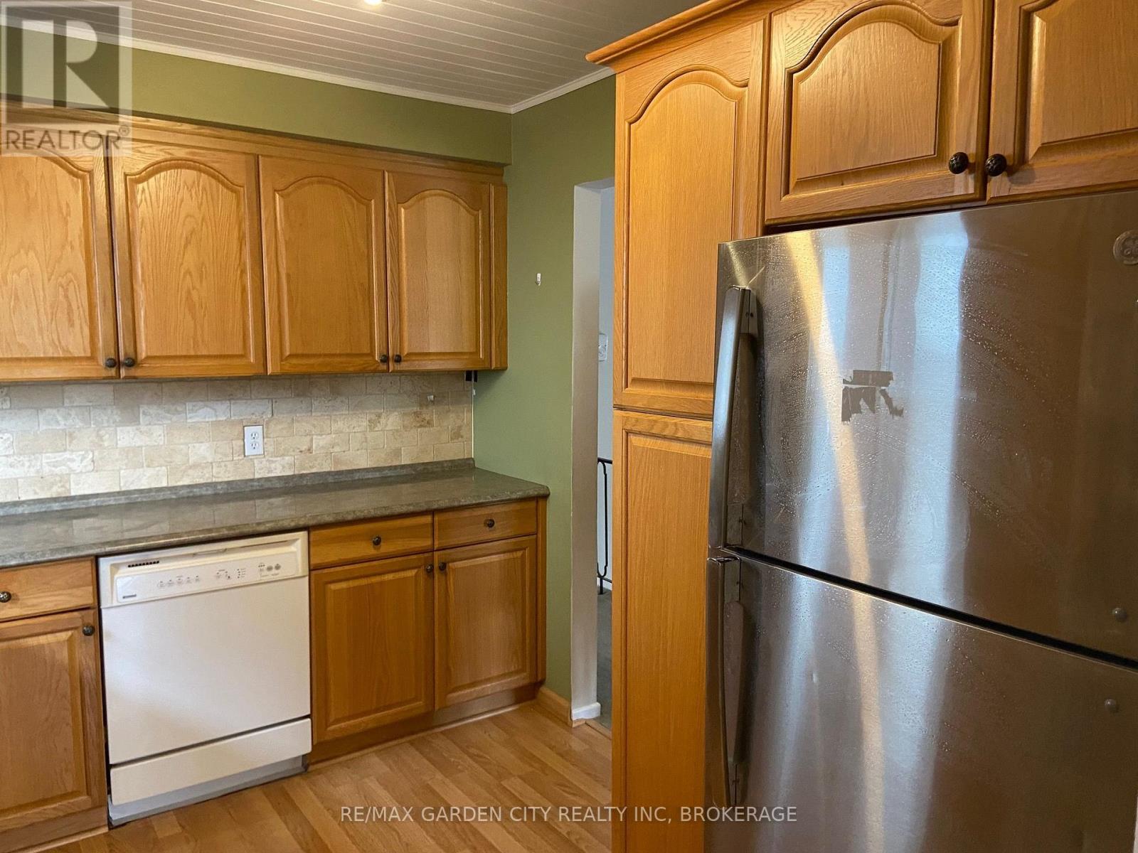 Upper - 9 Stonegate Drive Property Photo 19