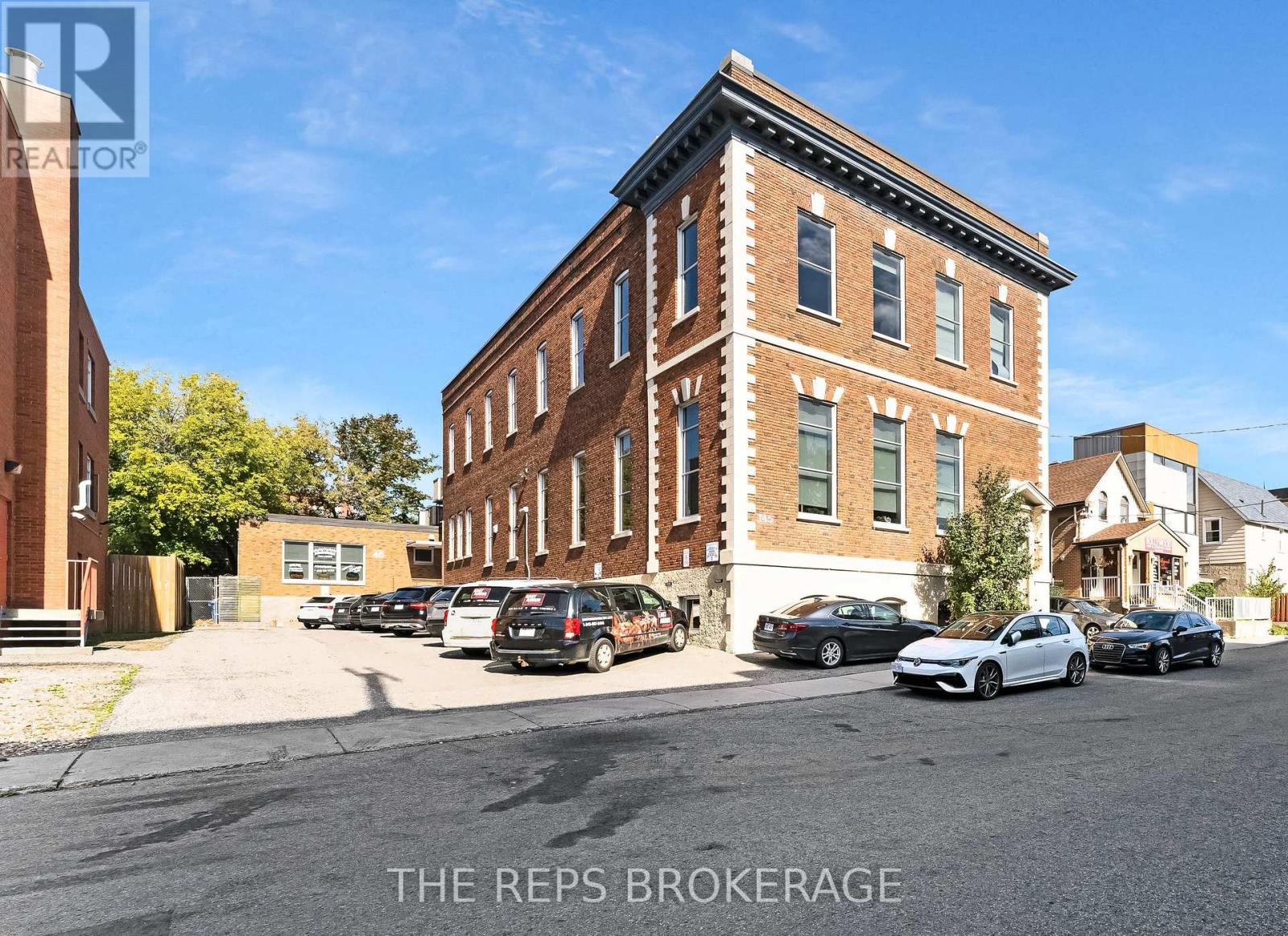 43 Eccles Street Property Photo 1