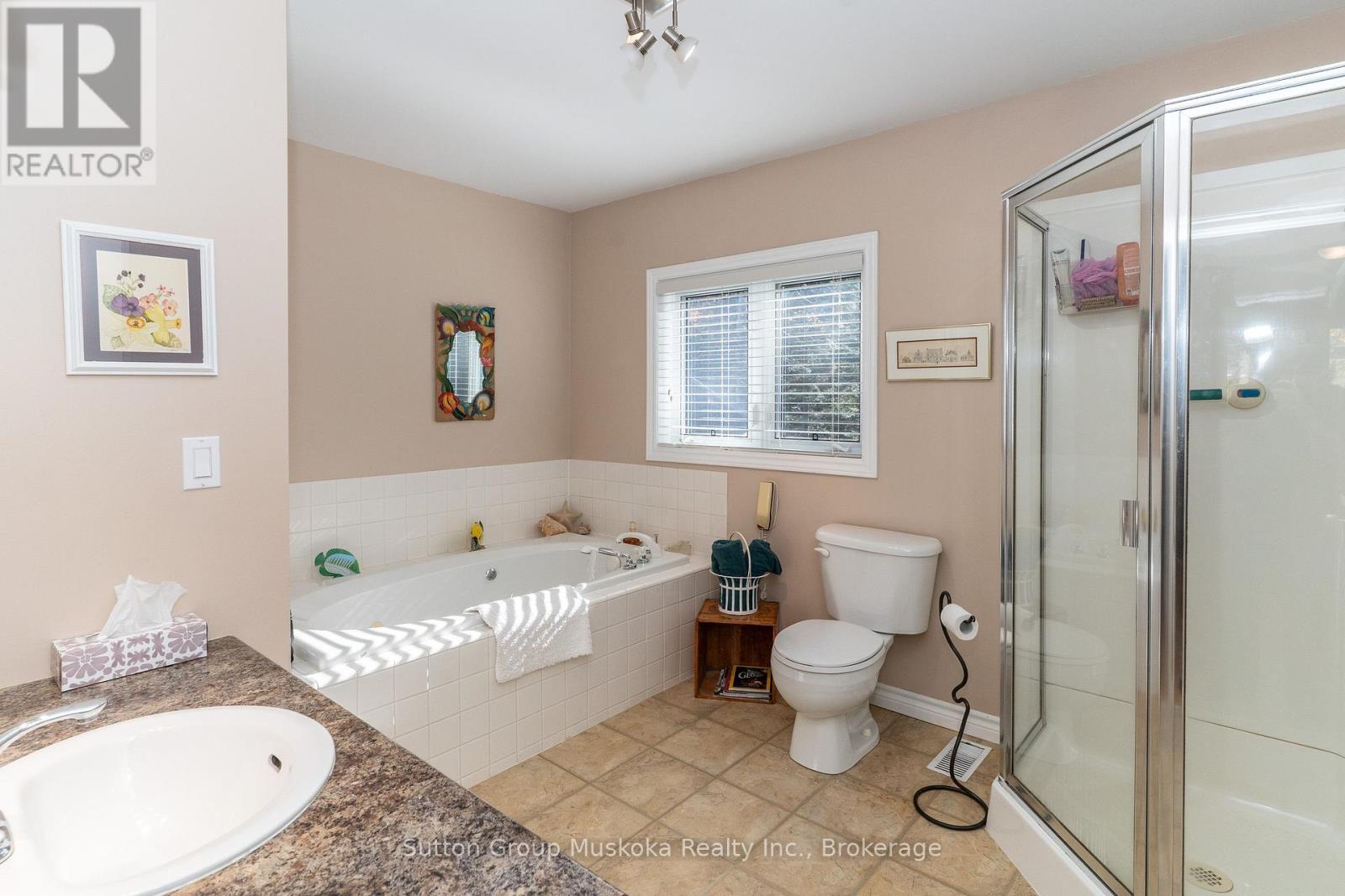 451 Muskoka Rd #10 Road Property Photo 24