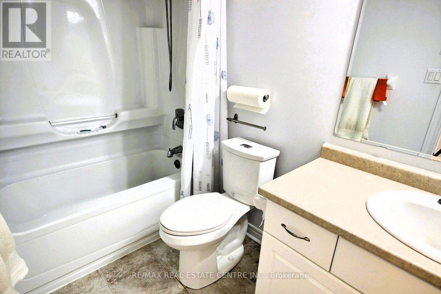 755 Willow Road Property Photo 17