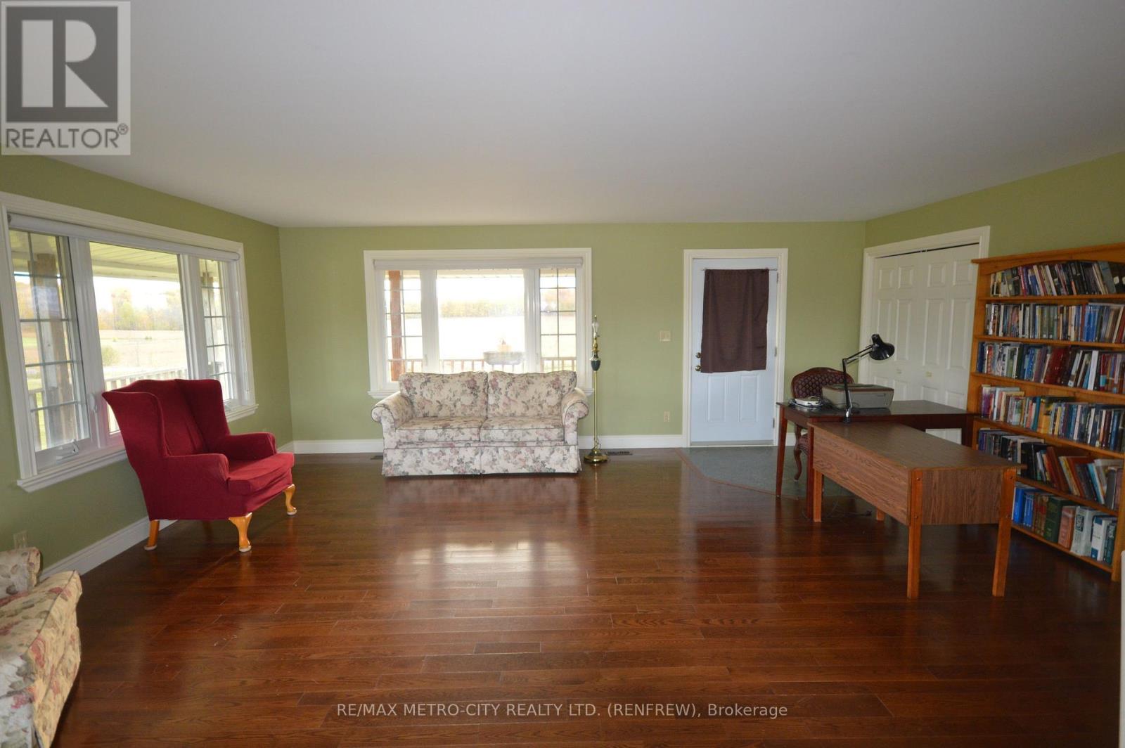 304 Mansel Hill Road Property Photo 2