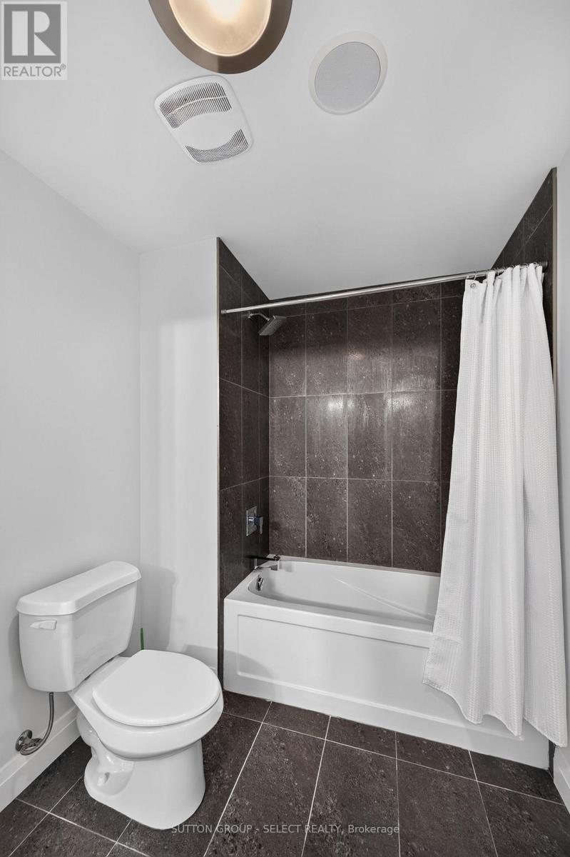 744 Hickorystick Key Property Photo 31