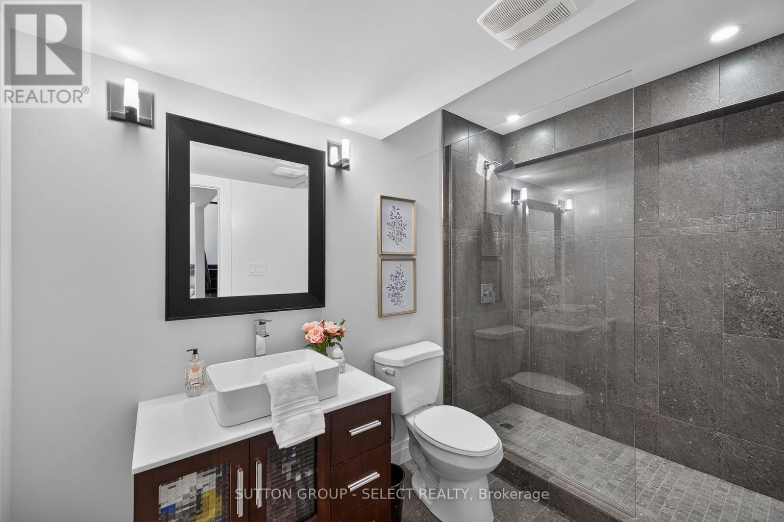 744 Hickorystick Key Property Photo 39