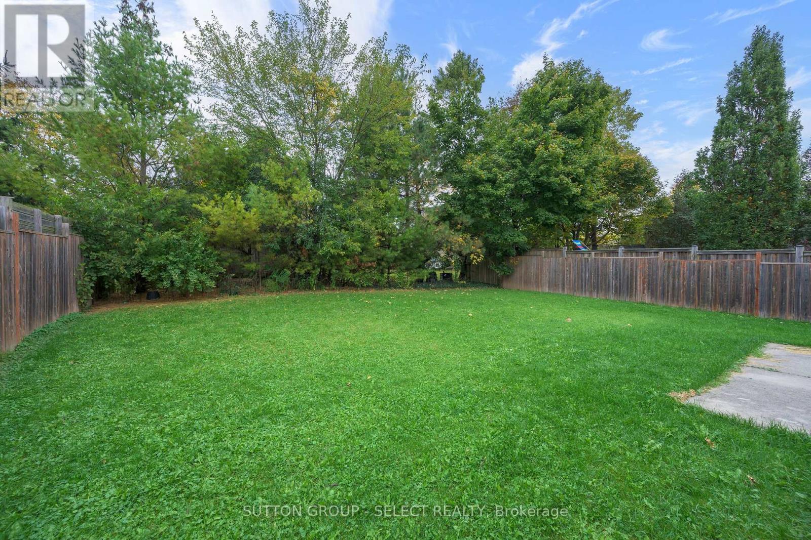 744 Hickorystick Key Property Photo 44