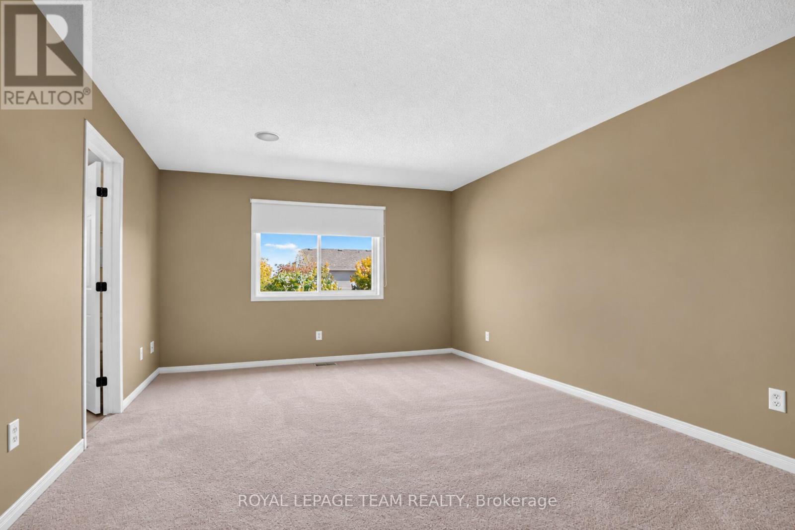 3 Chantilly Gate Property Photo 22