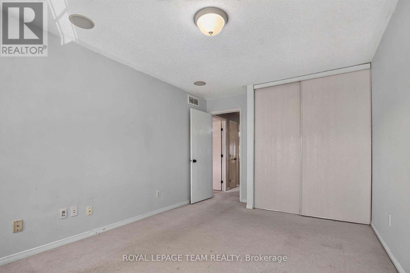 3 Chantilly Gate Property Photo 28