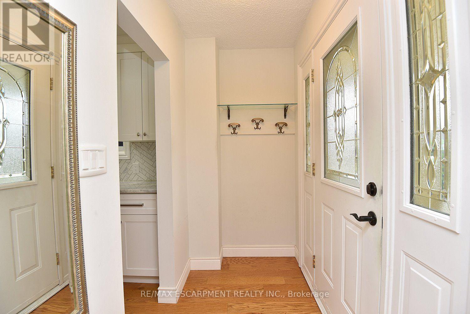 176 Kimberly Drive Property Photo 5