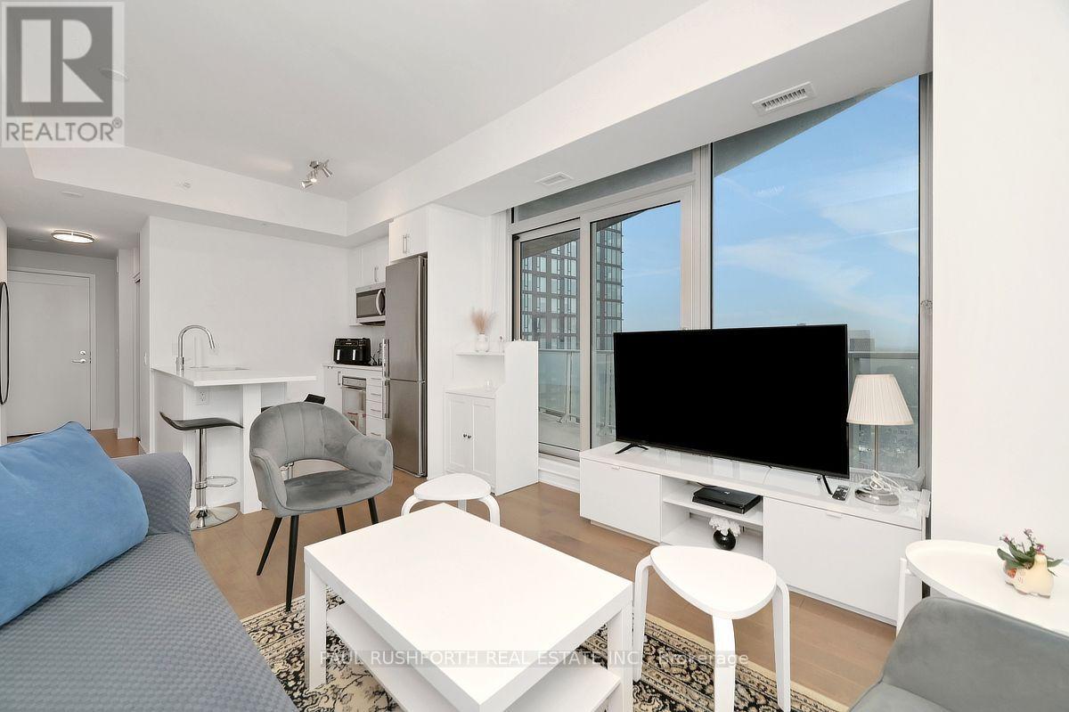 1401 - 805 Carling Avenue Property Photo 13