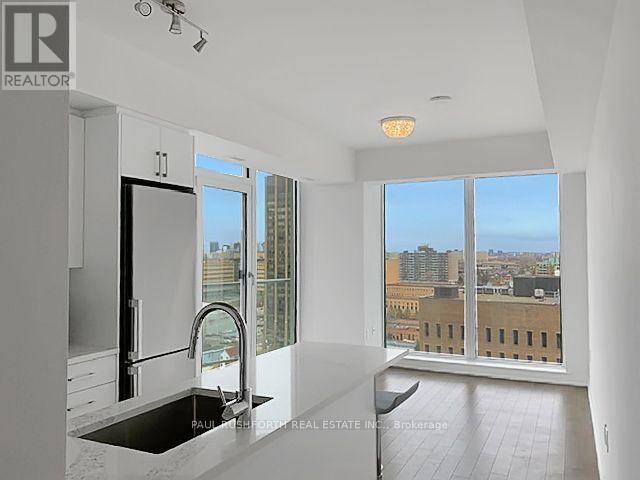 1401 - 805 Carling Avenue Property Photo 17