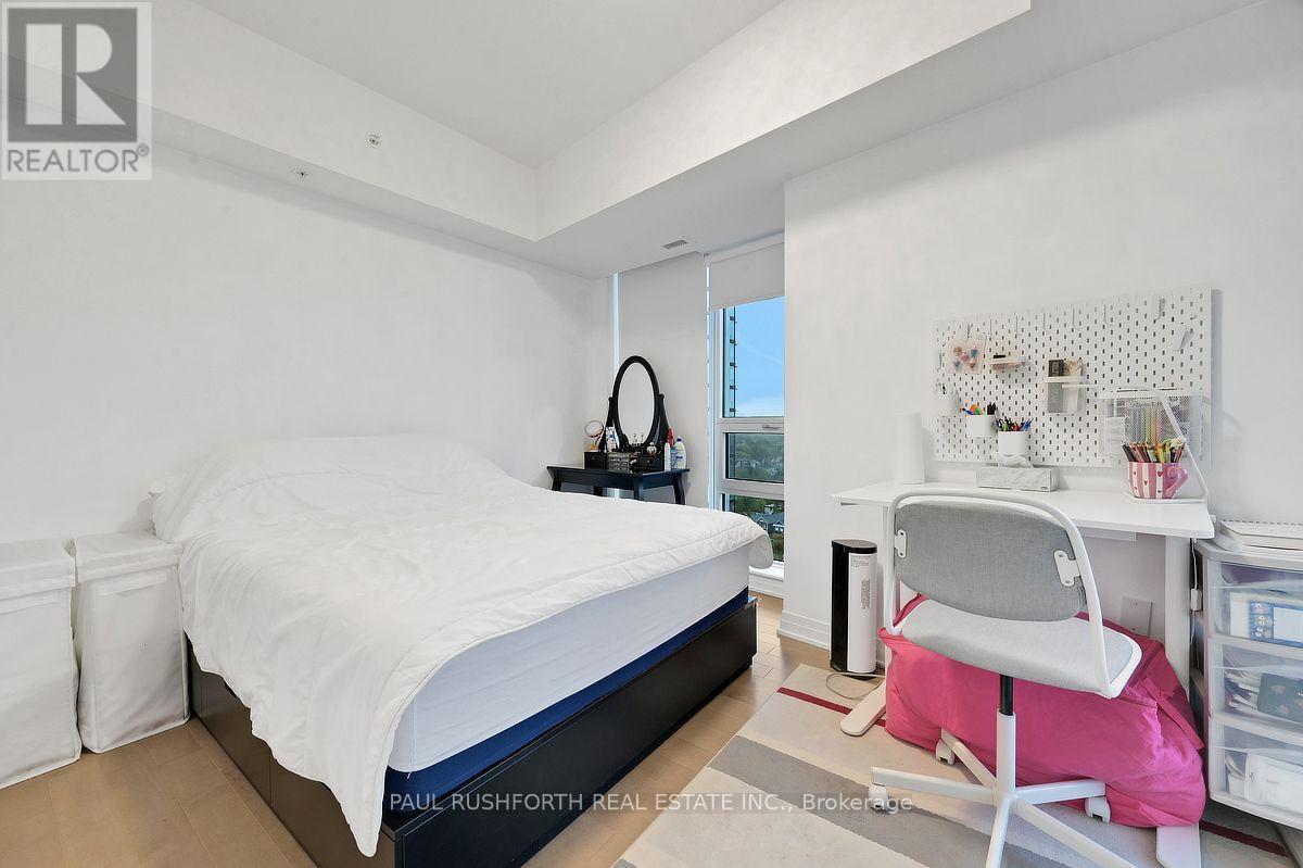1401 - 805 Carling Avenue Property Photo 19