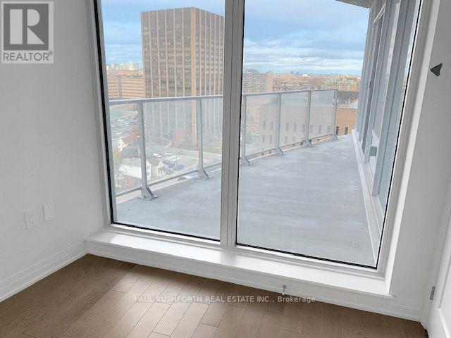 1401 - 805 Carling Avenue Property Photo 22