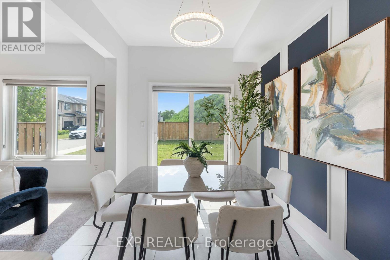 20 - 520 Grey Street Property Photo 6