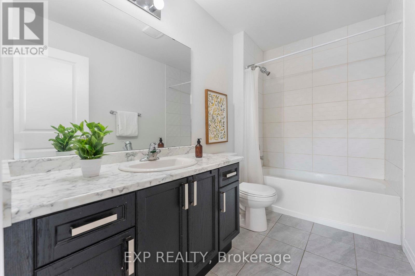 20 - 520 Grey Street Property Photo 24