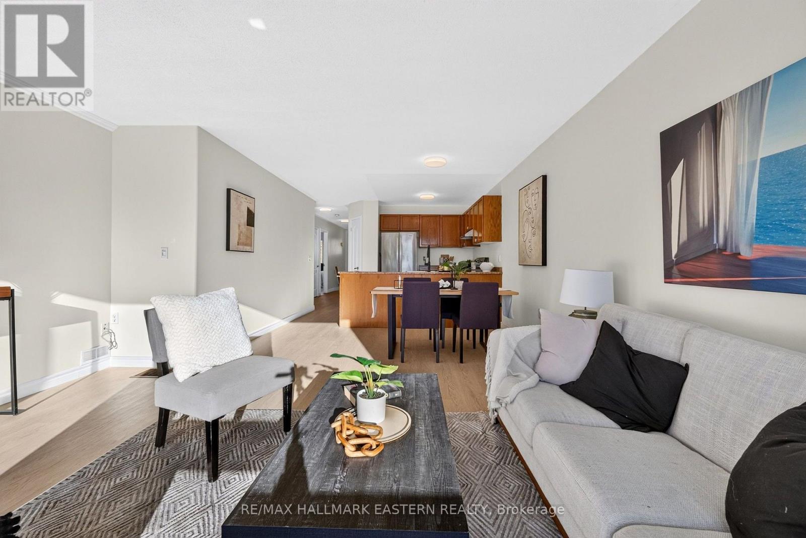 656 Clancy Crescent Property Photo 13
