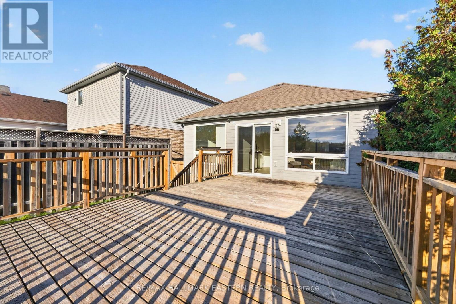 656 Clancy Crescent Property Photo 45