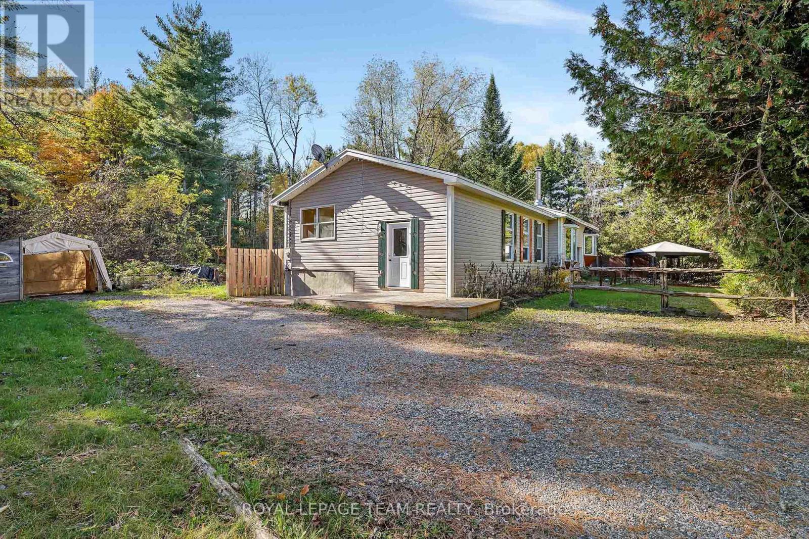 641 Harper Road Property Photo 6