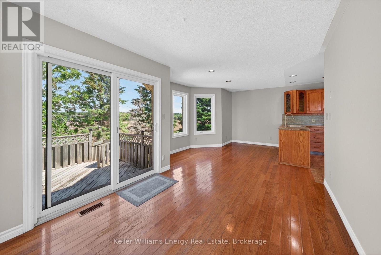 658 Ridge Road Property Photo 22