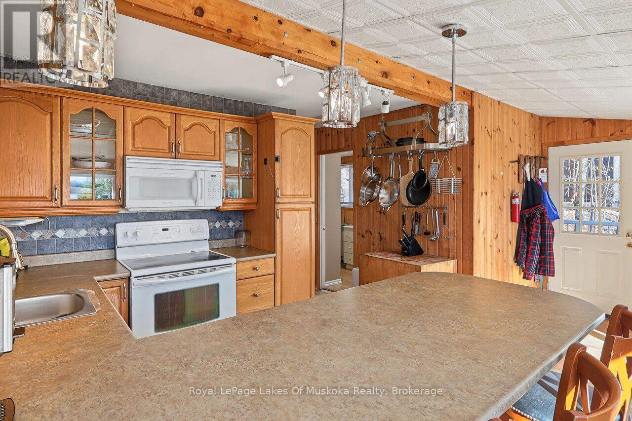 1260 Winders Bay Road Property Photo 12