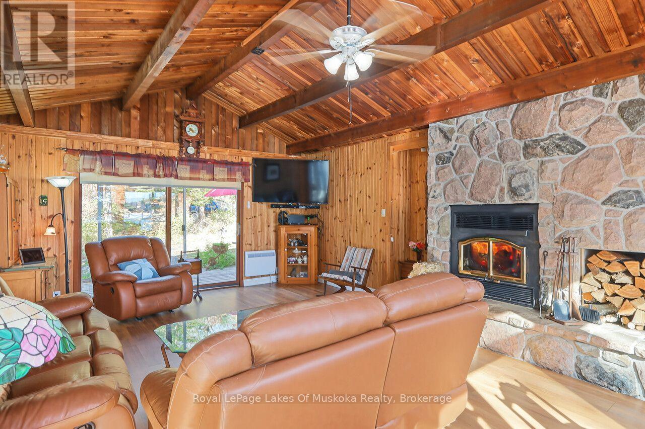 1260 Winders Bay Road Property Photo 19