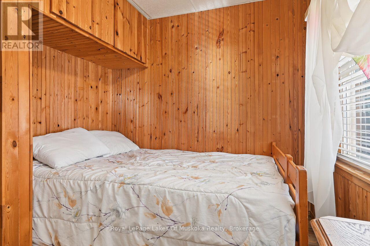 1260 Winders Bay Road Property Photo 23