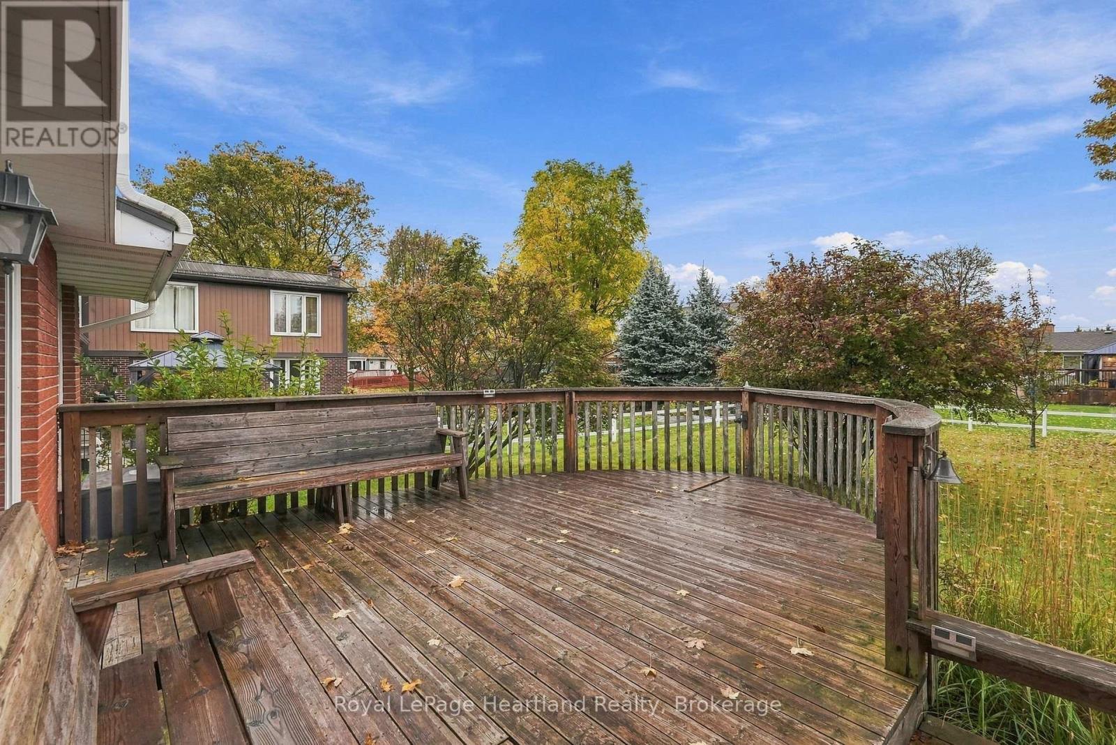 62 King Street N Property Photo 30