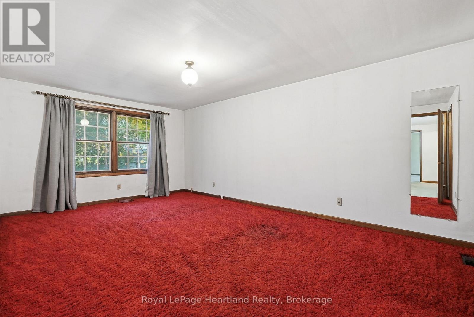 62 King Street N Property Photo 49