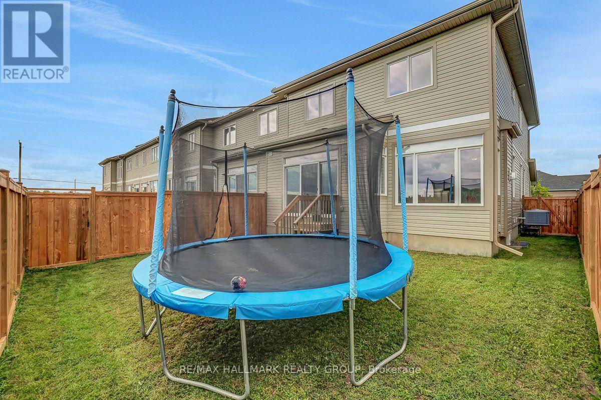 46 Hurdis Way Property Photo 39