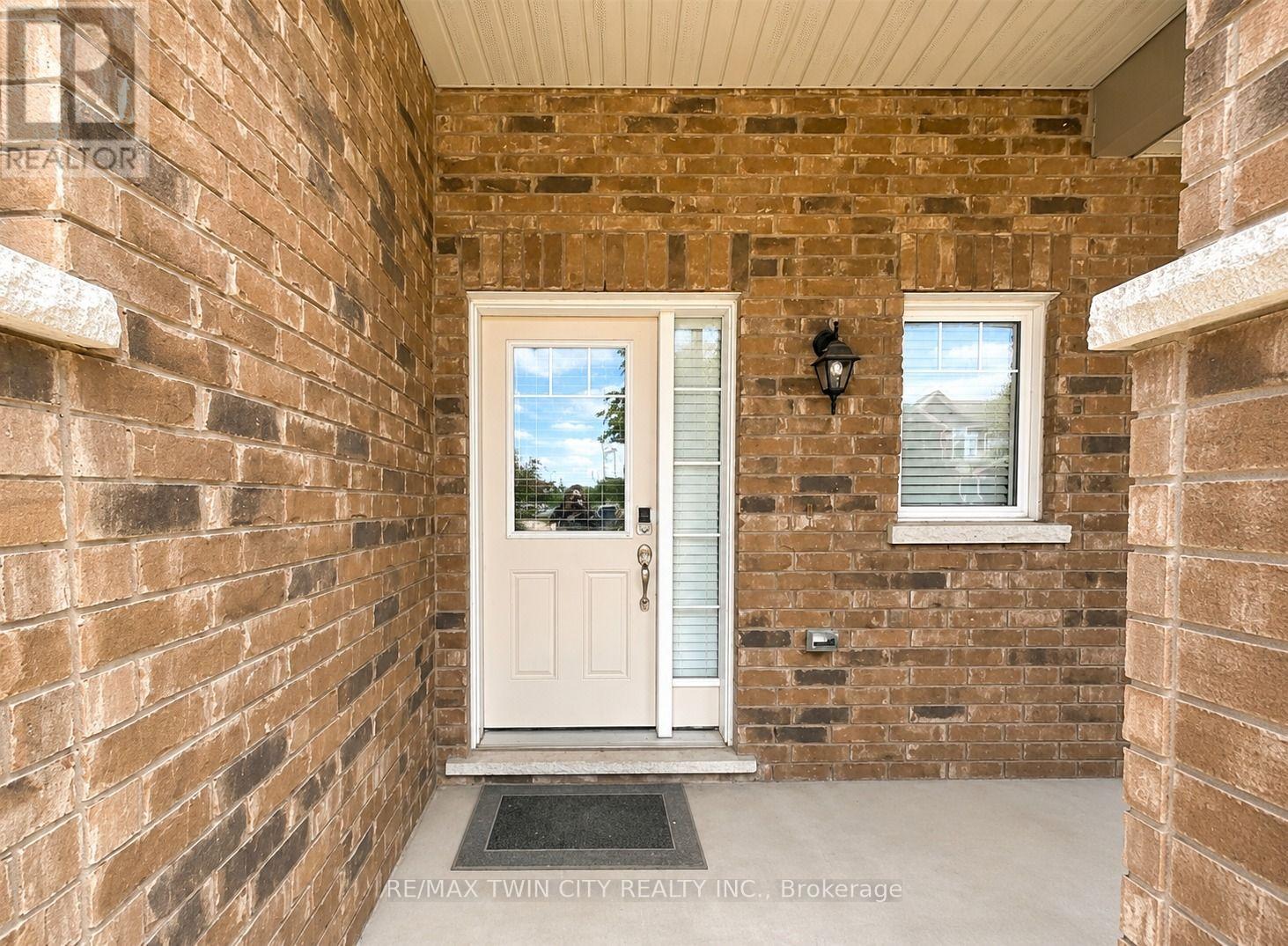 Upper - 78 Glenvista Drive Property Photo 2