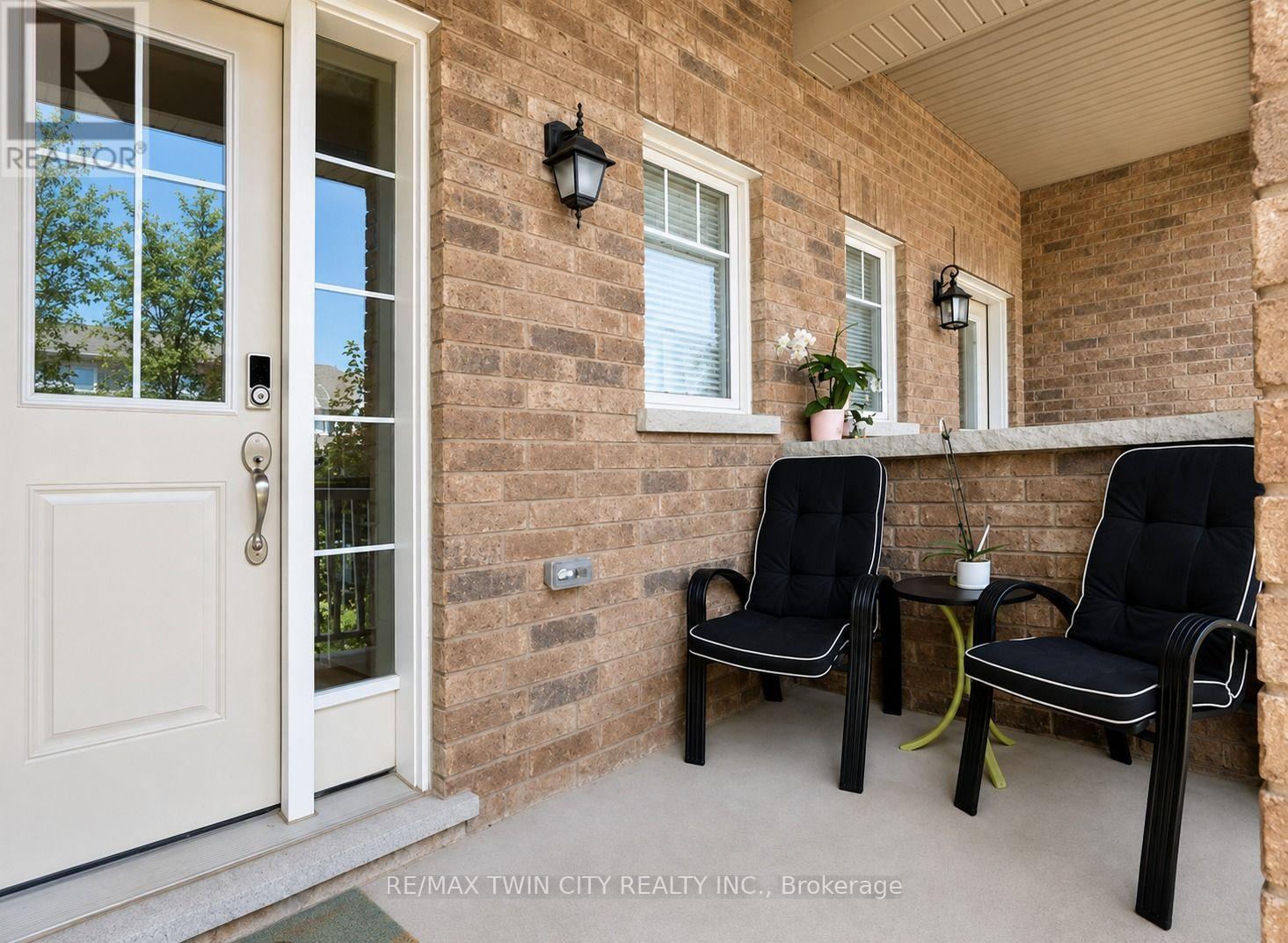 Upper - 78 Glenvista Drive Property Photo 3