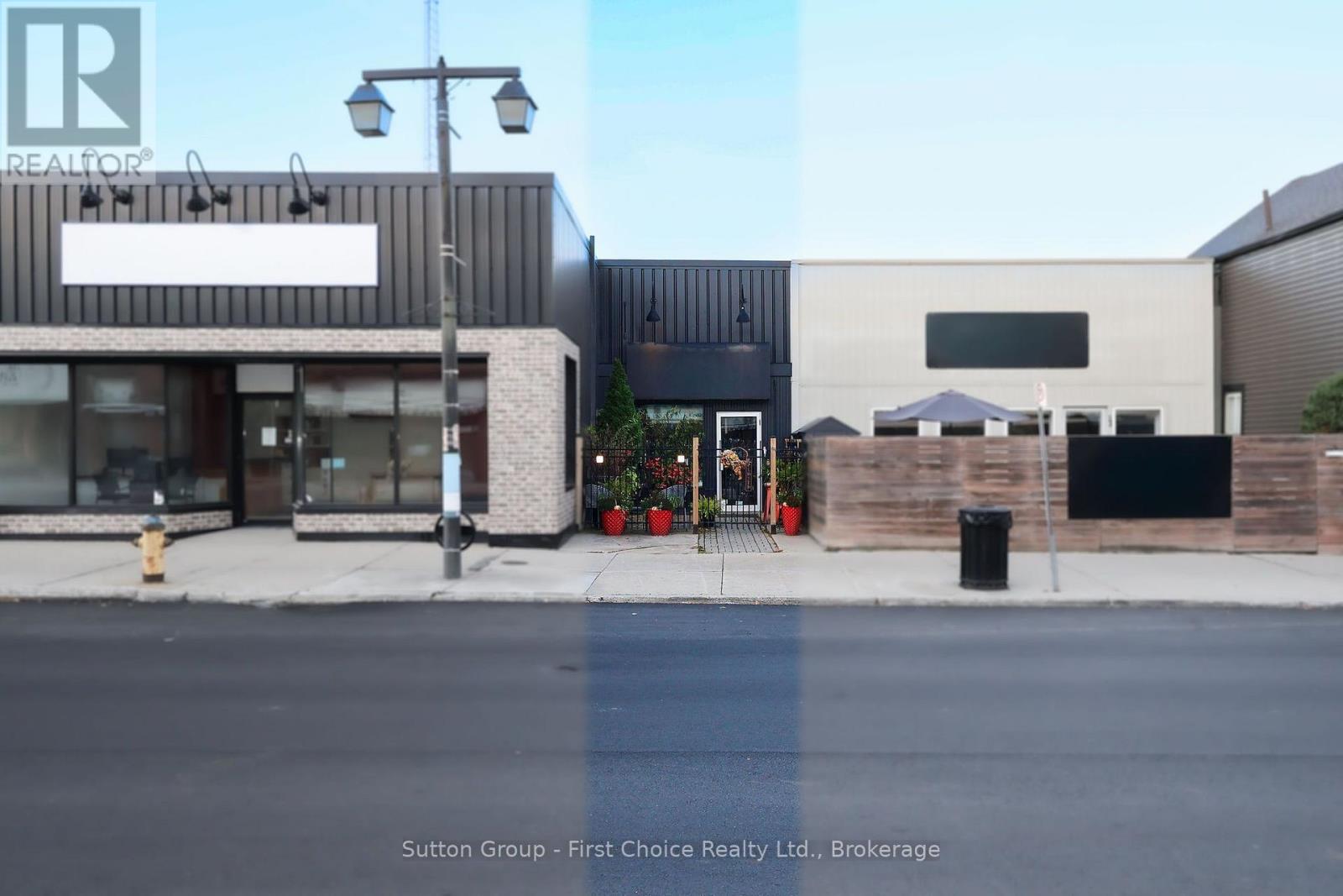 138 DOWNIE STREET Property Photo 1