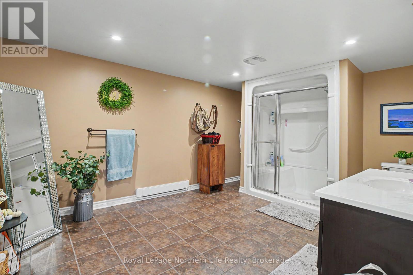 23 Springdale Drive Property Photo 34