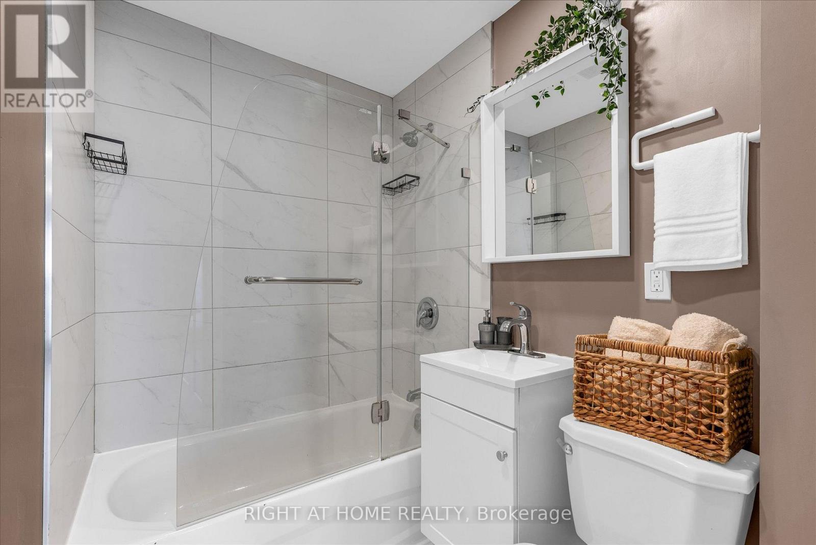 6310 Skinner Street Property Photo 17