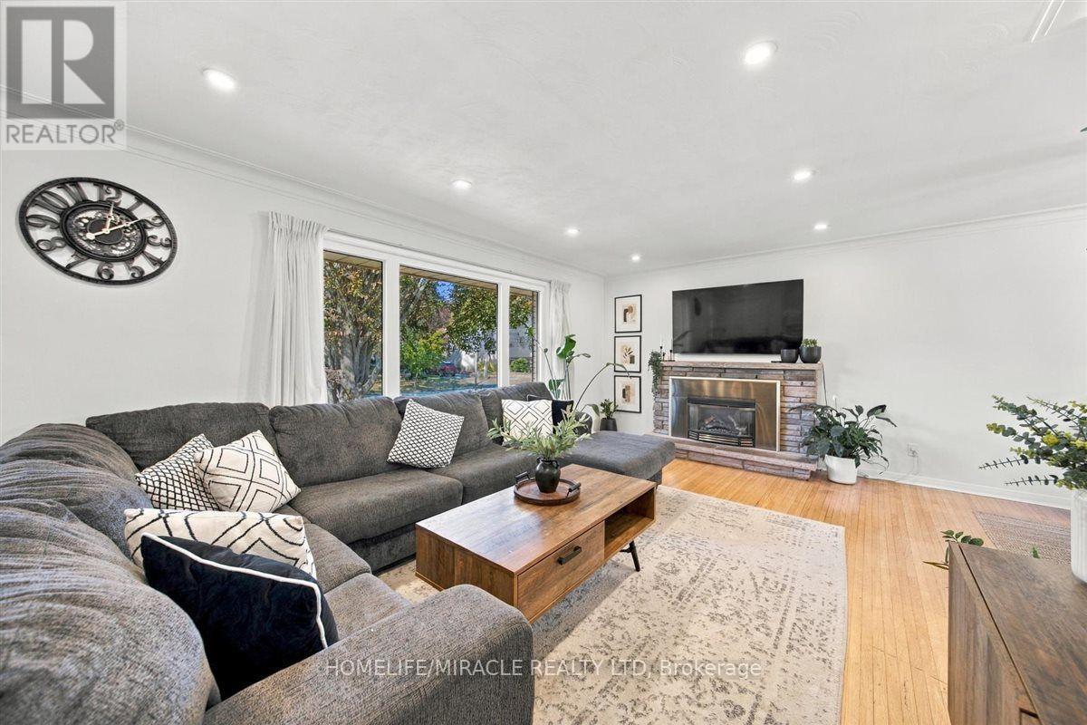 15 Meadow Road Property Photo 4
