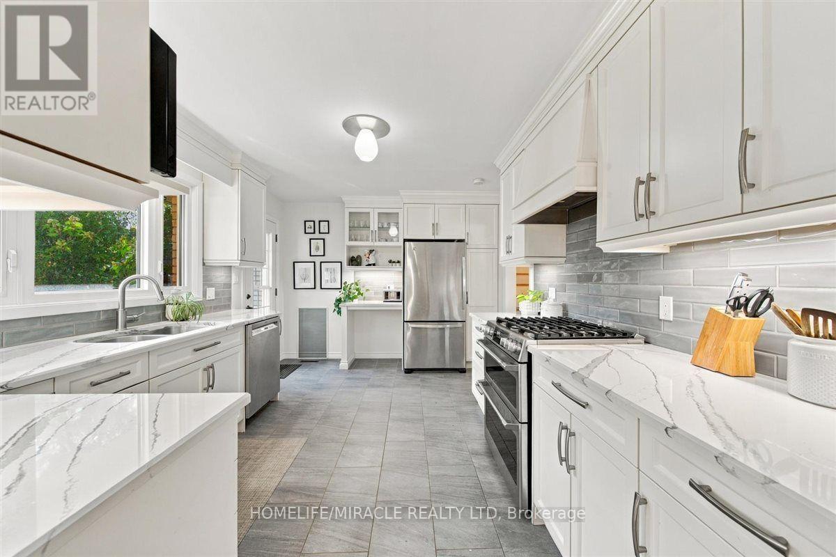 15 Meadow Road Property Photo 10