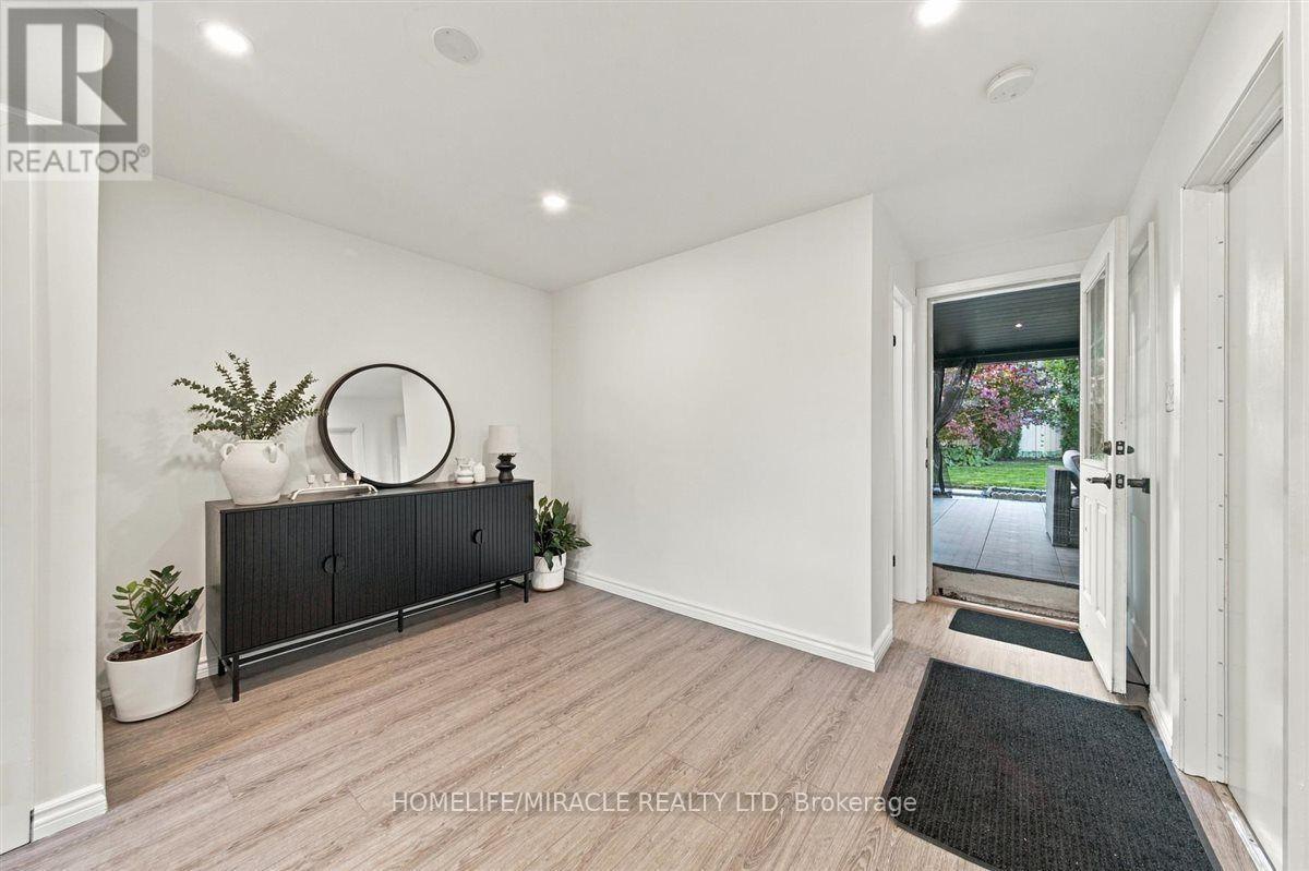 15 Meadow Road Property Photo 12