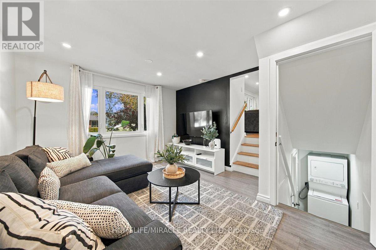 15 Meadow Road Property Photo 14