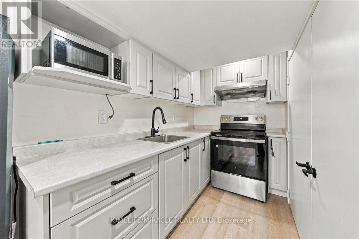 15 Meadow Road Property Photo 18