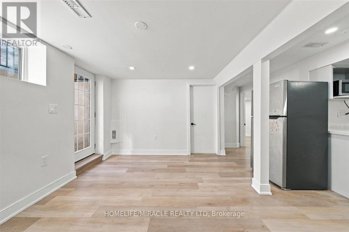 15 Meadow Road Property Photo 19