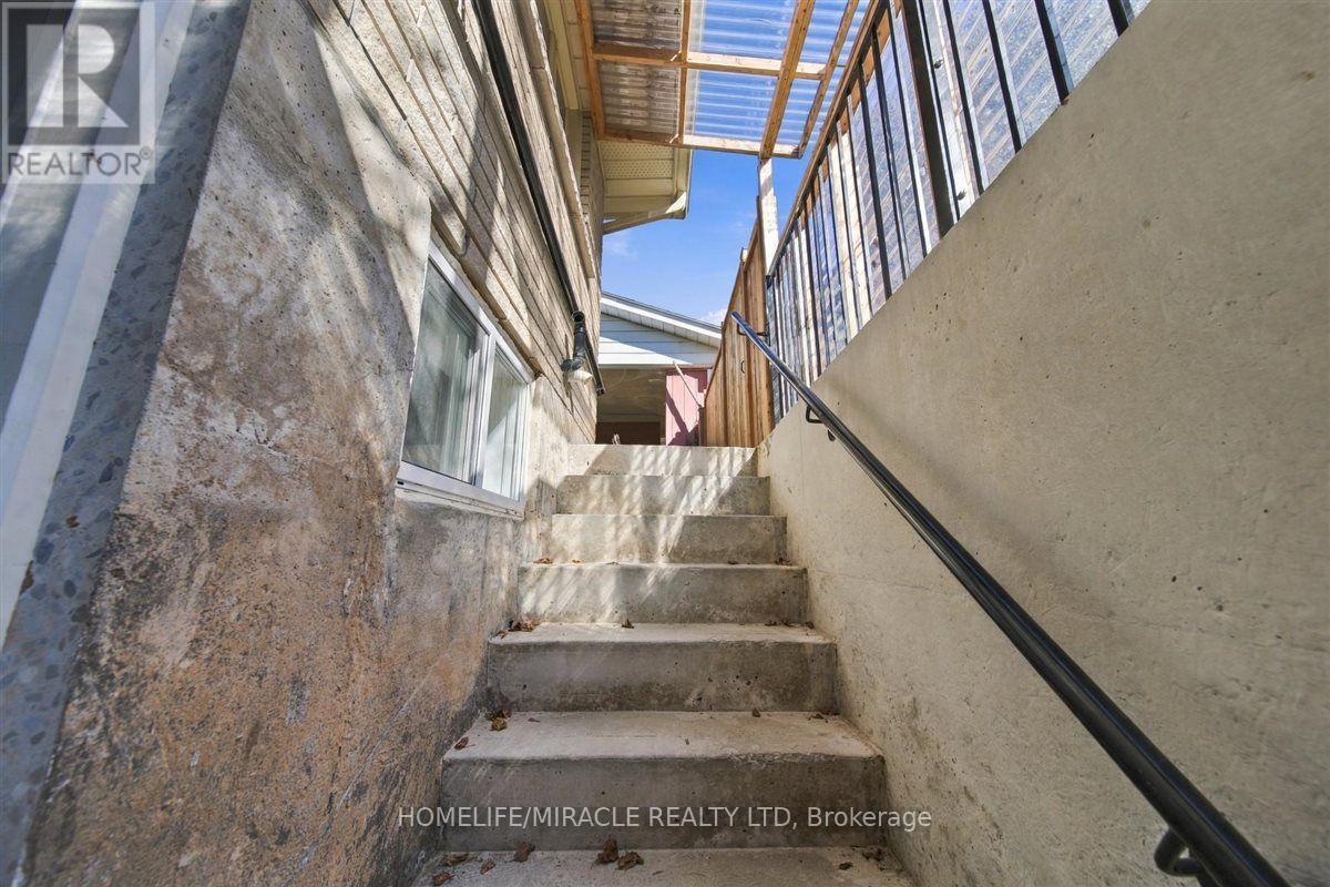 15 Meadow Road Property Photo 20