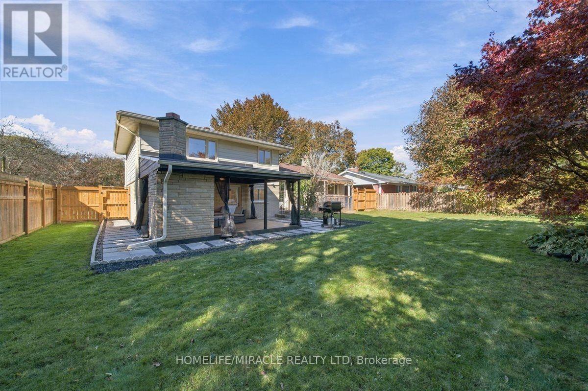 15 Meadow Road Property Photo 29