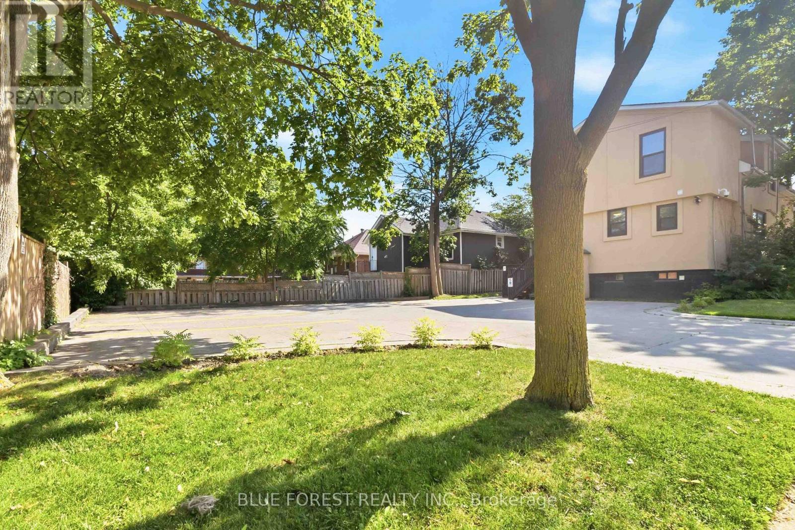 362 Wharncliffe Road S Property Photo 24
